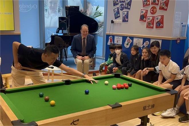 Exploring the Excellence of Oxbridge School's British Curriculum: A Comprehensive Guide