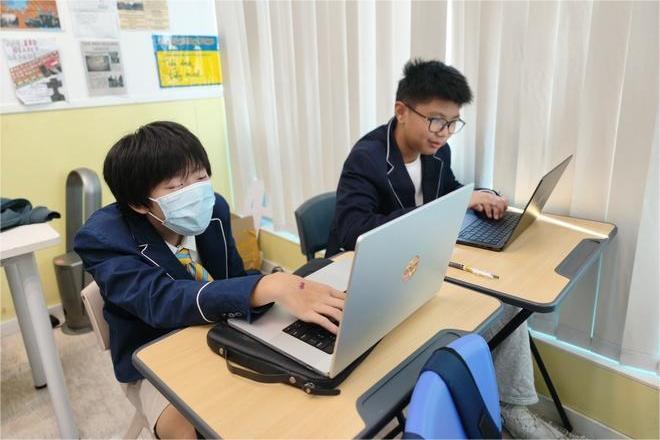 77422b8f416494235b604fb8ce75ac235991fcb2-(1)