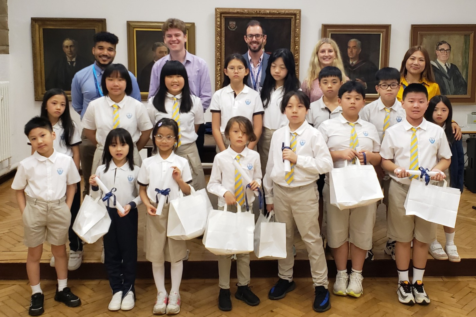 Hong Kong students on their Summer Camp trip to the UK 